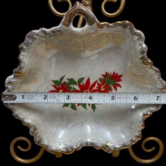 Vintage Holiday Candy Trinket Dish Opalescent Poinsettia Motif & Gold gilded Rim - Picture 2 of 4